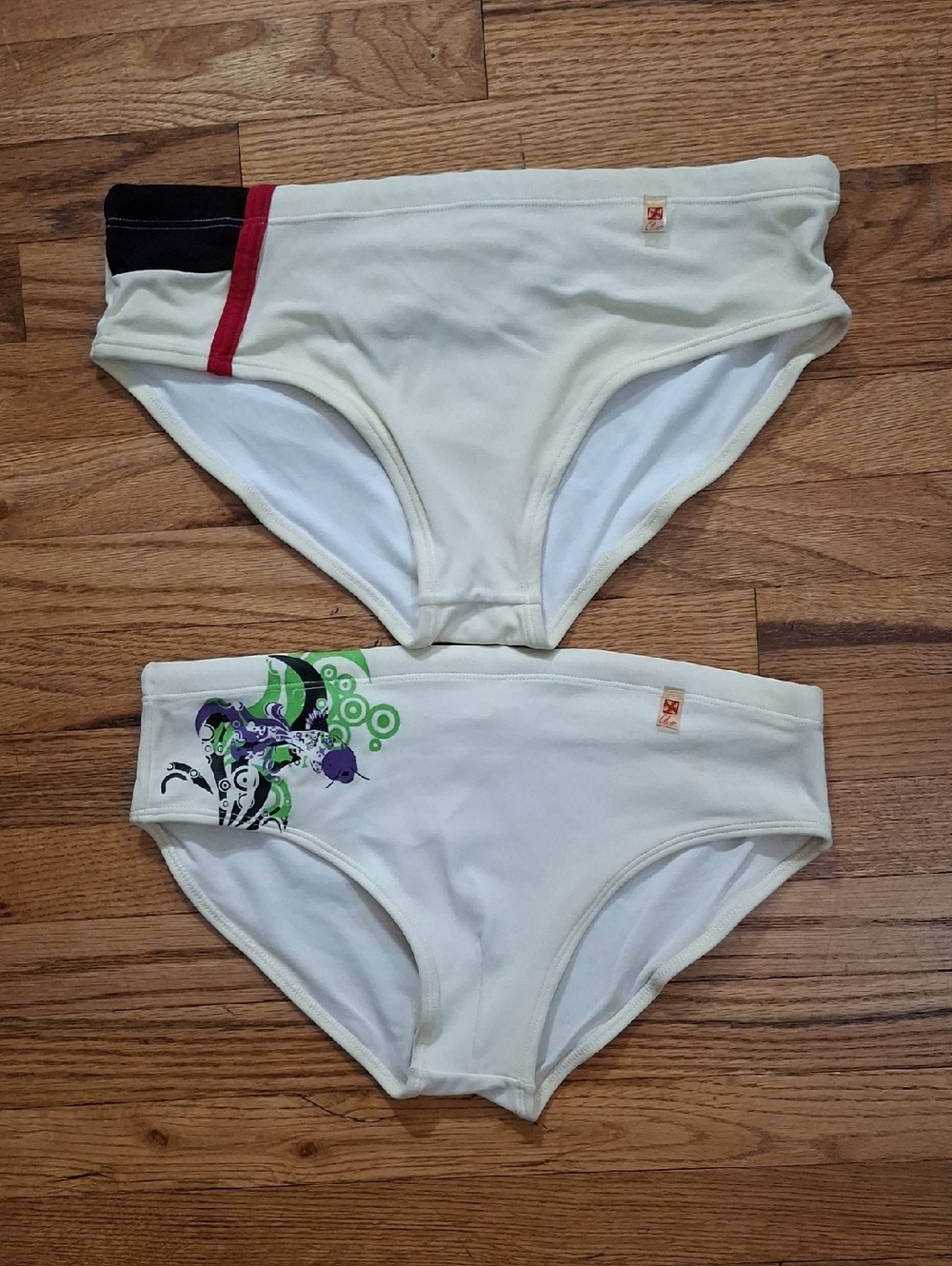 Vintage Clever Bundle Of 2 Swimsuit